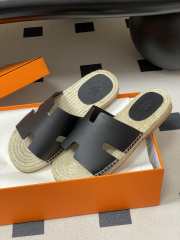 Uubags Hermes Old espadrille noir natural leather sole with natural rubber insert - 2