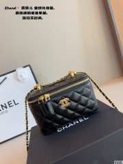 Uubags Chanel Small Woc Vanity Case Lambskin Black 17x8x10cm - 5