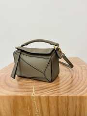 Uubags Loewe Mini Puzzle bag soft dark Khaki grained calfskin 24x16x10cm - 4