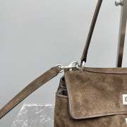 Uubags Balenciaga Rodeo handbag in medium light espresso waxed suede calfskin and smooth calfskin, aged-silver hardware - 5