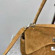 Uubags Balenciaga Rodeo handbag in large tan waxed suede calfskin and smooth calfskin, aged-silver hardware - 4