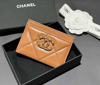 Uubags Chanel 19 Card Holder Quilted Leather Caramel 7.5x11.2x0.5cm