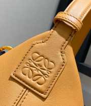 Uubags Loewe Cubi Small Calfskin Leather Bag in Tan/ Warm Desert 21x17x12.5cm - 4