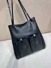 Uubags Prada 1BC293 large leather bag in black 34x35cm - 6