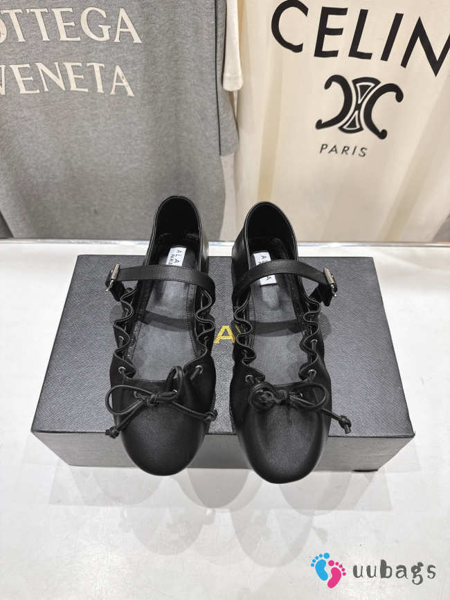 Uubags Alaïa Lace-Up Ballet Flats In Black Calfskin - 1