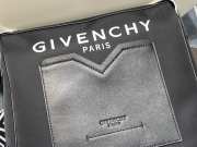 Uubags Givenchy Deep Green/Black Nylon and Leather Messenger Bag 26x22x3cm - 3