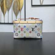 Uubags Louis Vuitton M27900 LV x TM Cruiser Toiletry Bag 22x13.5x12cm - 1