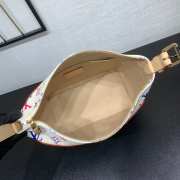 Uubags Louis Vuitton M27900 LV x TM Cruiser Toiletry Bag 22x13.5x12cm - 4