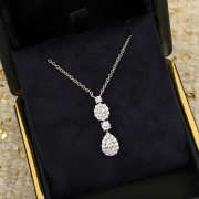 Uubags Graff Icon Heart and Pear Shape Diamond Drop Necklace White Gold  - 2