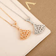 Uubags Bvlgari Divas' Dream 18 kt gold pendant necklace - 4
