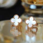 Uubags Van Cleef & Arpels Vintage Alhambra Mother-of-Pearl 18K Yellow Gold Earrings - 2