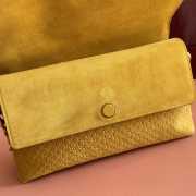 Uubags Gucci large shoulder bag with chain yellow GG suede 36x19.5x9.5cm - 3
