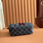 Uubags Gucci Vanity small top handle bag blue and white GG denim 19x10x9cm - 6
