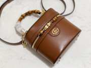 Uubags Gucci Mini vanity bag with bamboo handle brown 15.5x13.5x4cm - 4