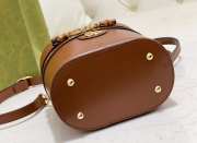 Uubags Gucci Mini vanity bag with bamboo handle brown 15.5x13.5x4cm - 3