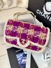 Chanel Medium Flap Bag Tweed, Sheepskin & Gold-tone Metal In Fuchsia, Pink, Beige & Brown 25cm - 3