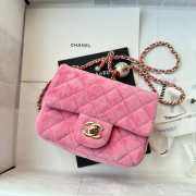 Uubags Chanel mini flap bag, velvet, diamanté & gold-tone metal, pink 18cm - 3