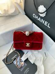 Uubags Chanel mini flap bag, velvet, diamanté & gold-tone metal, red 20cm - 1