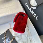 Uubags Chanel mini flap bag, velvet, diamanté & gold-tone metal, red 20cm - 4