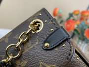 Uubags Louis Vuitton M27266 East West Trunkie Bag Monogram Canvas Material 25x15x6cm - 6