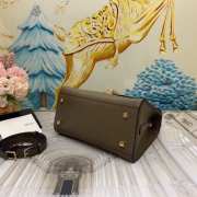 Uubags Valextra Iside top handle mini bag in oyster brown 12x16x22cm - 5