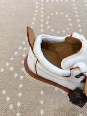 Uubags Louis Vuitton 1AIJAL Remix Derby Shoes In White Smooth calfskin - 2