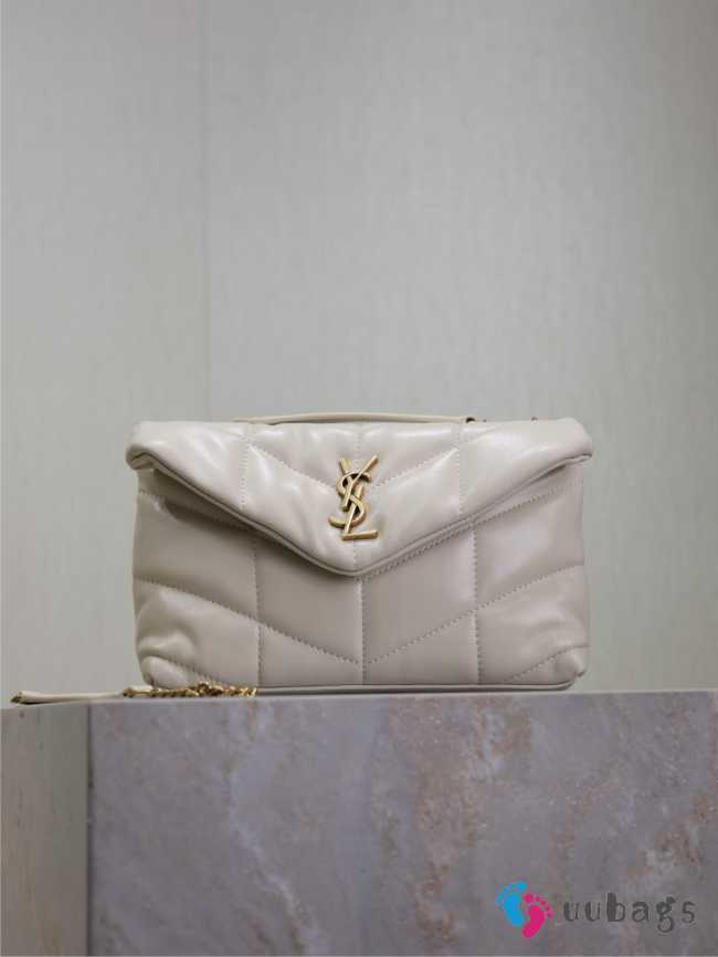 Uubags YSL Toy Puffer Bag in Blanc Vintage Lambskin 22.5x16x8cm - 1