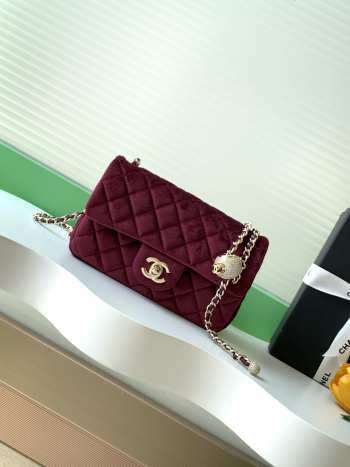 Uubags Chanel mini flap bag, velvet, diamanté & gold-tone metal, burgundy 13x20x7cm