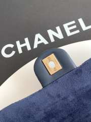 Uubags Chanel mini flap bag, velvet, diamanté & gold-tone metal, dark blue 13x20x7cm - 6