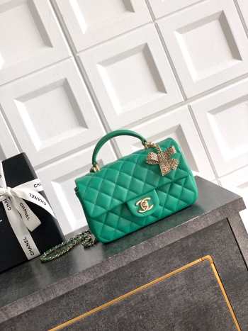 Uubags Chanel Mini Top Handle Flap Bag with Bow Charm Green Quilted Leather & Gold-Tone Metal 20x13x9cm