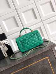 Uubags Chanel Mini Top Handle Flap Bag with Bow Charm Green Quilted Leather & Gold-Tone Metal 20x13x9cm - 5