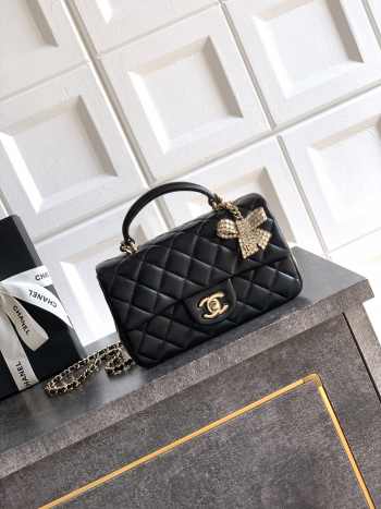 Uubags Chanel Mini Top Handle Flap Bag with Bow Charm Black Quilted Leather & Gold-Tone Metal 20x13x9cm
