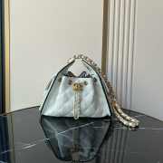 Uubags Chanel 25 mini handbag braided raffia-effect canvas, calfskin leather & gold-tone metal in white & black 20x22x12.5cm - 1