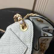 Uubags Chanel 25 mini handbag braided raffia-effect canvas, calfskin leather & gold-tone metal in white & black 20x22x12.5cm - 3