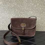 Uubags Valentino Garavani Antibes Suede Shoulder Bag Moor's head 20.5x26.5x6.5cm - 1