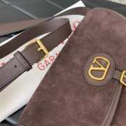 Uubags Valentino Garavani Antibes Suede Shoulder Bag Moor's head 20.5x26.5x6.5cm - 5