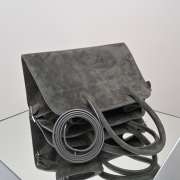 Uubags The Row Medium Soft Margaux 12 Bag In Dark Grey Suede 30.5x23x19cm - 5