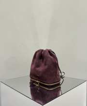 Uubags Alaïa Le Pochon Suede Shoulder Bag In Burgundy 19x23x10cm - 4