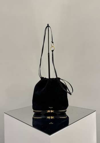 Uubags Alaïa Le Pochon Suede Shoulder Bag In Black 19x23x10cm