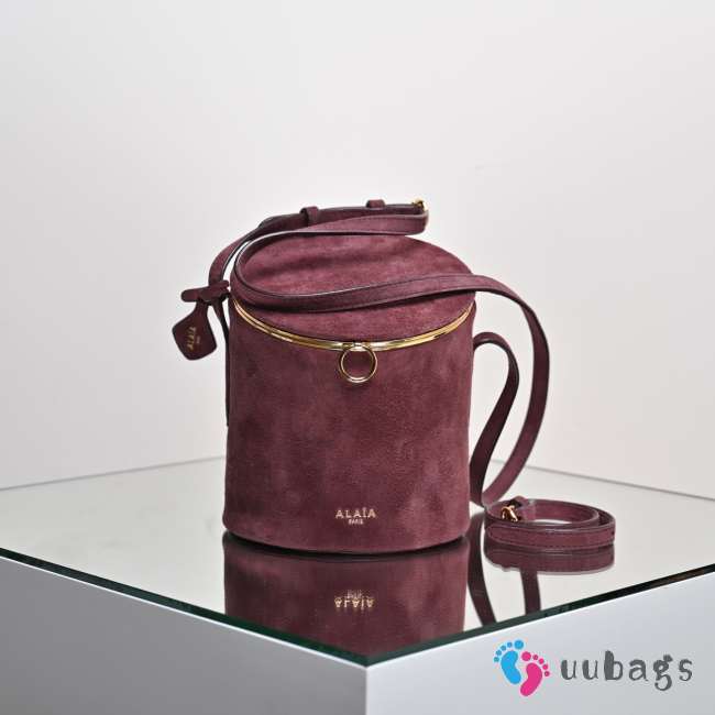 Uubags Alaïa Burgundy La Canette Small Suede Shoulder Bag 13x16x13cm - 1