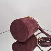 Uubags Alaïa Burgundy La Canette Small Suede Shoulder Bag 13x16x13cm - 3