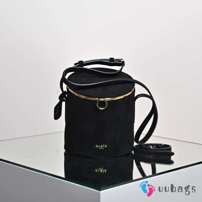 Uubags Alaïa Black La Canette Small Suede Shoulder Bag 13x16x13cm - 1