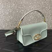 Uubags Valentino Garavani Medium Red Vlogo 1960 Nappa Leather Shoulder Bag In Light Blue 26x13x9cm  - 4