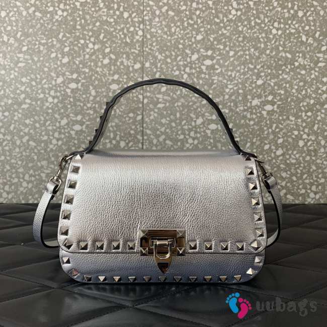 Uubags Valentino 23cm flap bag with handle and shoulder strap in elegant silver - 1