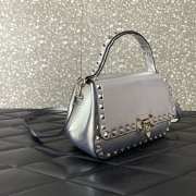 Uubags Valentino 23cm flap bag with handle and shoulder strap in elegant silver - 3