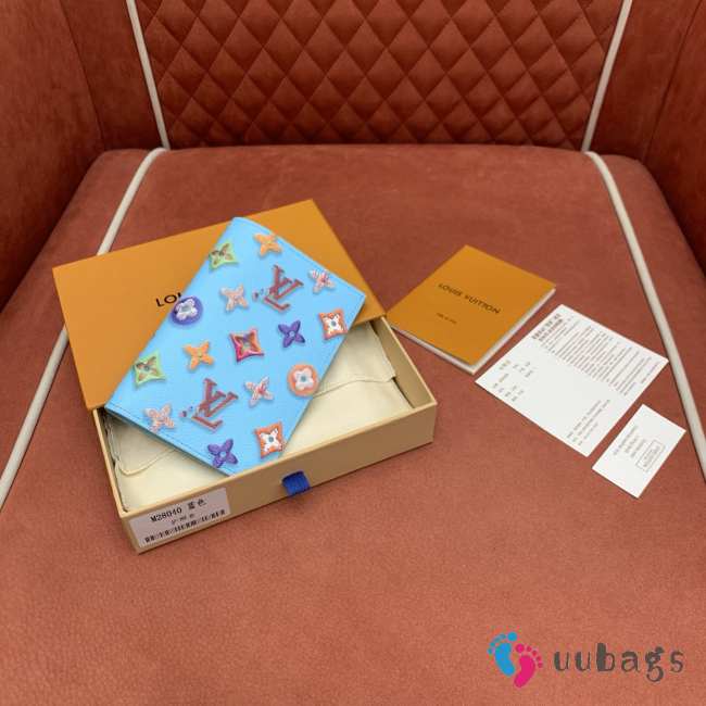 Uubags Louis Vuitton M28040 Passport Holder In Blueberry 10x14x2.5cm - 1