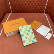 Uubags Louis Vuitton M28039 Passport Holder In Pistachio Green 10x14x2.5cm - 2