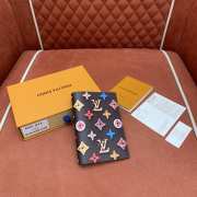 Uubags Louis Vuitton M28281 Passport Holder In Chocolate Brown 10x14x2.5cm - 3