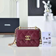 Uubags Chanel AP2290 mini bag in burgundy with gold hardware 12.5x9.5x3.5cm - 1