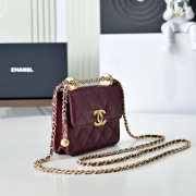 Uubags Chanel AP2290 mini bag in burgundy with gold hardware 12.5x9.5x3.5cm - 6